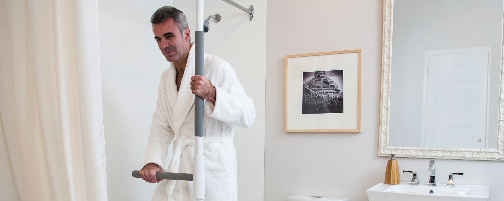 Why Every Home Needs a Floor-to-Ceiling Grab Bar for Safety